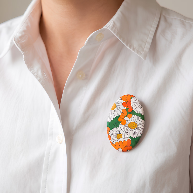 Broche ovale
